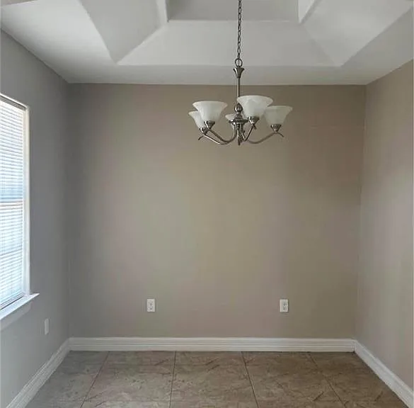 4621 N Jackson Rd — Photo 3
