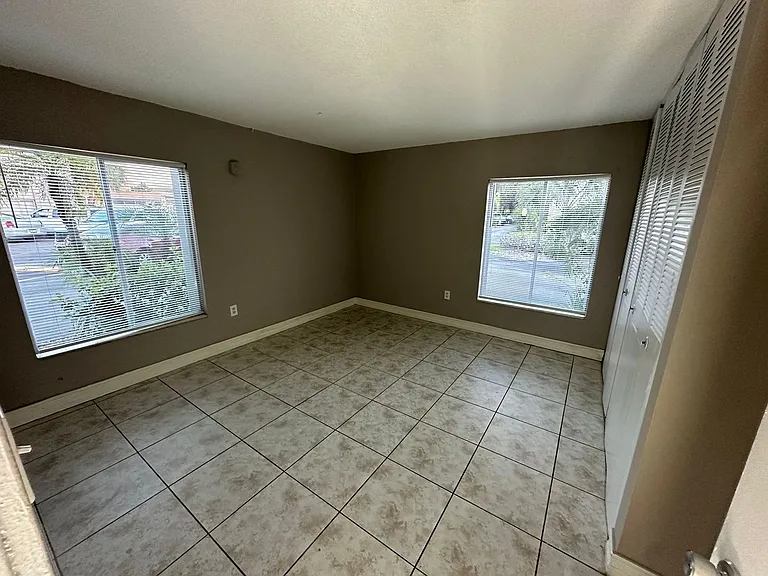 1830 Maravilla Ave #309 — Photo 11