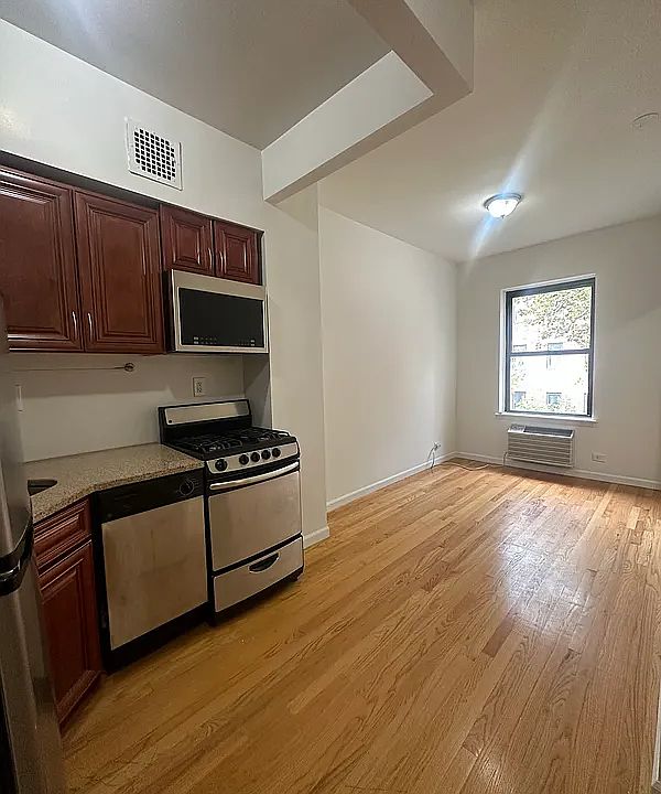 1st image of 234 E 32nd St APT 4a