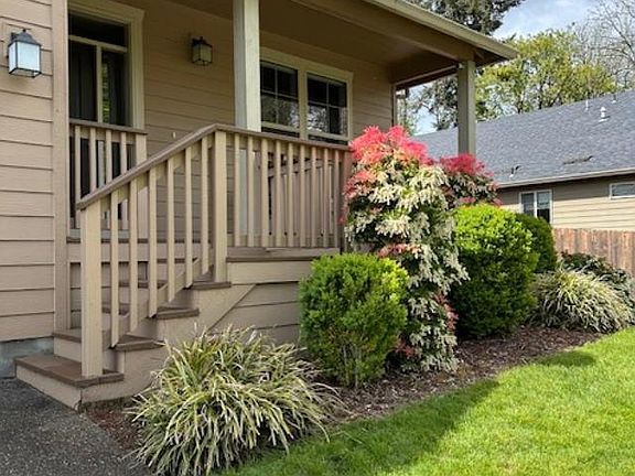 3rd image of 8908 NE 82nd Ave