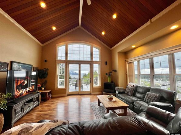 103 Scarlett Way, Sitka, AK 99835