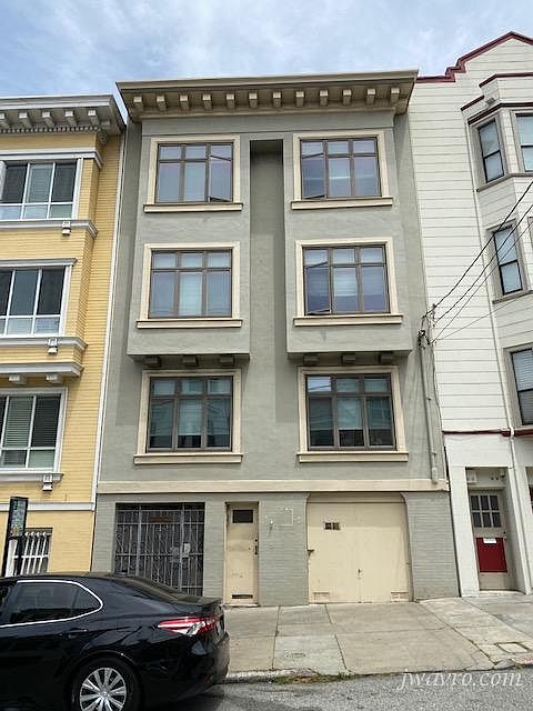 1st image of 1840 Larkin St #4