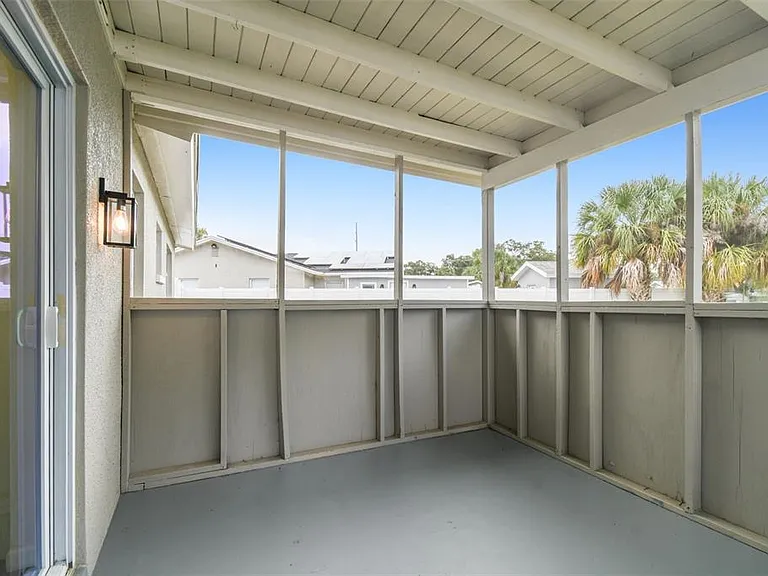 6408 Yosemite Dr — Photo 15
