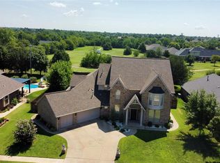 16024 Brenton Hills Ave, Edmond, OK 73013