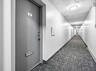 2360 Weston Rd #104, Toronto, ON M9N1Y9