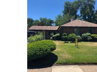 191 Pennypacker Dr, Willingboro, NJ 08046