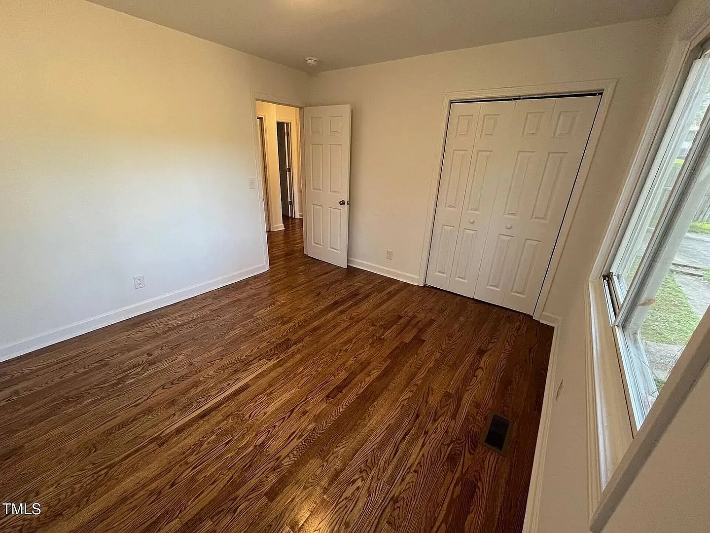 Room in 6 Bedroom Home at Forge Rd — Photo 2