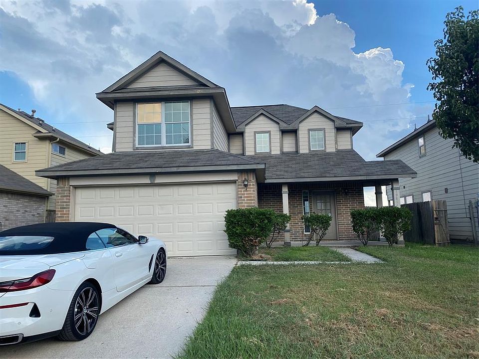 1st image of 19811 Shores Edge Dr