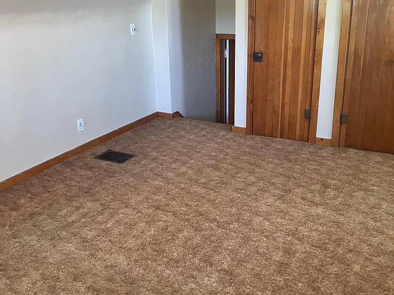 Upstairs bedroom. Two closets