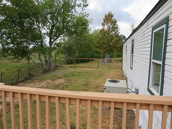 3rd image of 1177 County Road 129