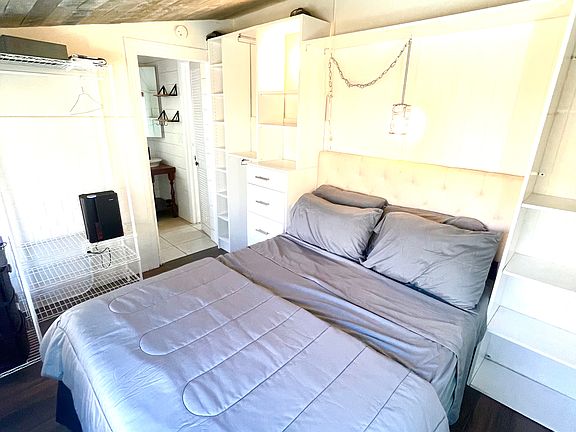 3rd image of 305 Melody Ln #10