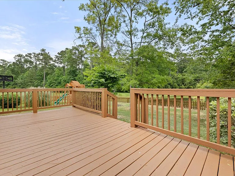 1201 Grasswind Dr — Photo 4