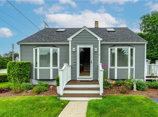 17 King Rd, Middletown, RI 02842