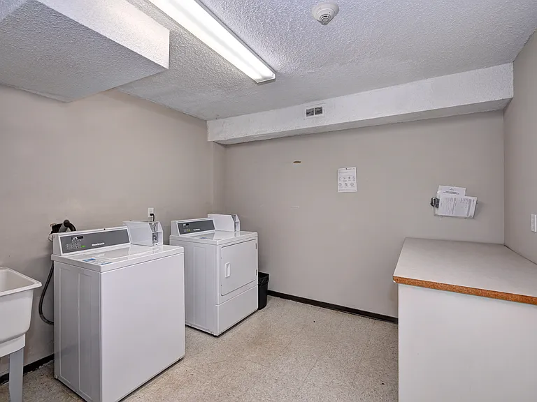 42 Campbell Ct — Photo 19