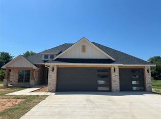 11716 SW 51st St, Mustang, OK 73064