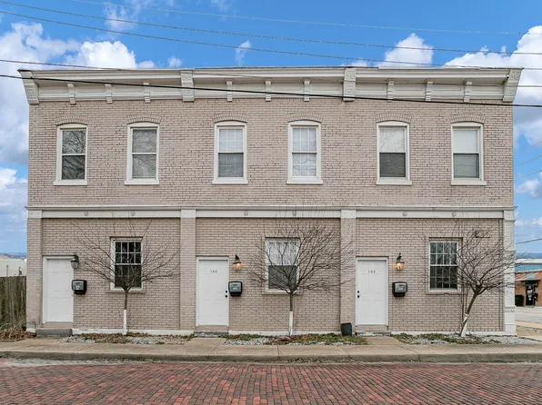 237 Benton St #202, Valley Park, MO 63088