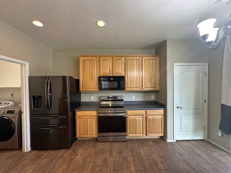 7033 S Parsnip Ln — Photo 9