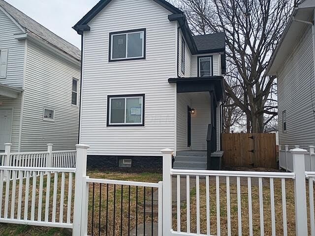 1st image of 468 S Ogden Ave