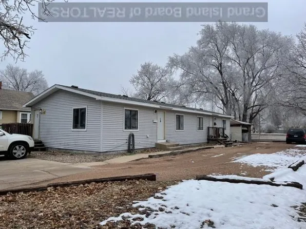 243-245 S Plum St, Grand Island, NE 68801