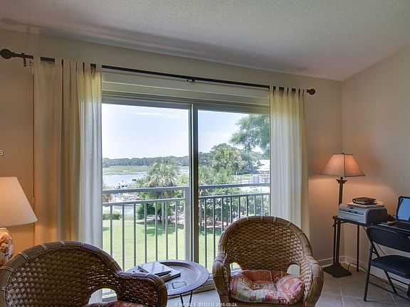 5th image of 8 Braddock Bluff Dr Unit 1815