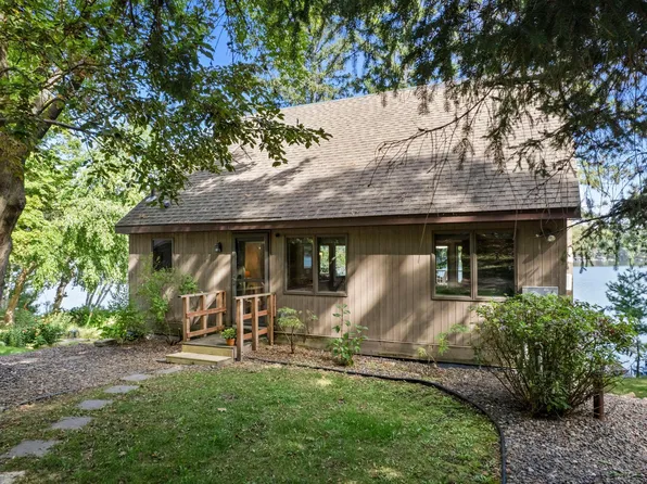 1334 186th St, Saint Croix Falls, WI 54024