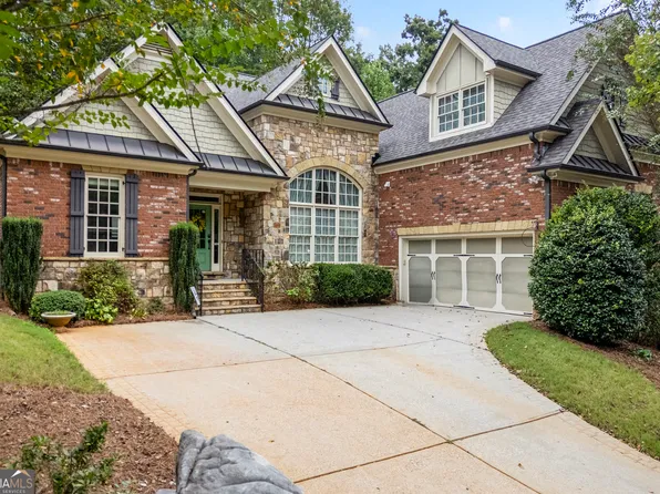 1360 Ashbury Park Dr, Hoschton, GA 30548