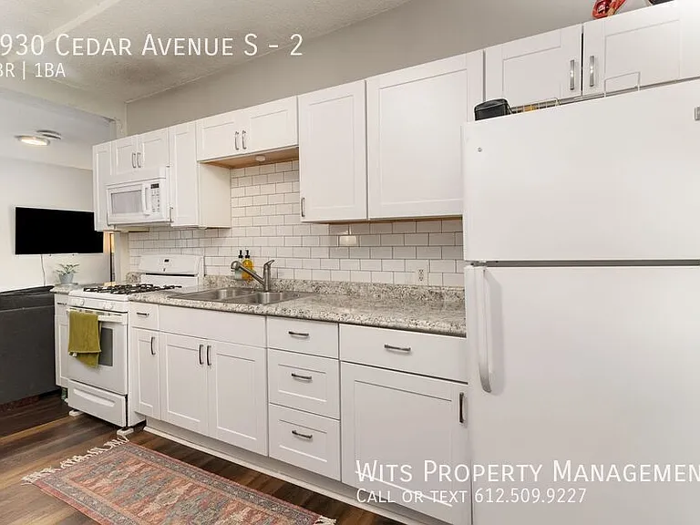 2930 Cedar Ave S #2 — Photo 13