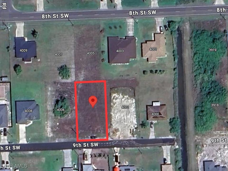 2nd image of 4004 9th St SW