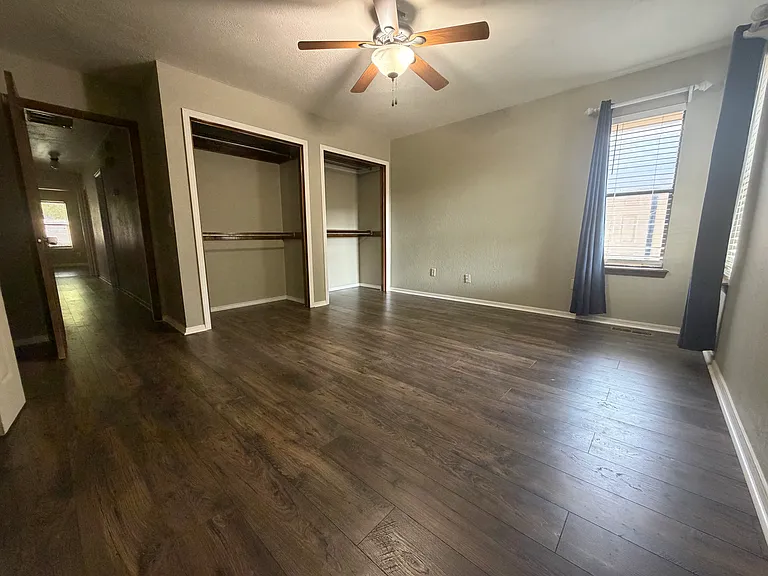 1802 Brookside Dr — Photo 5