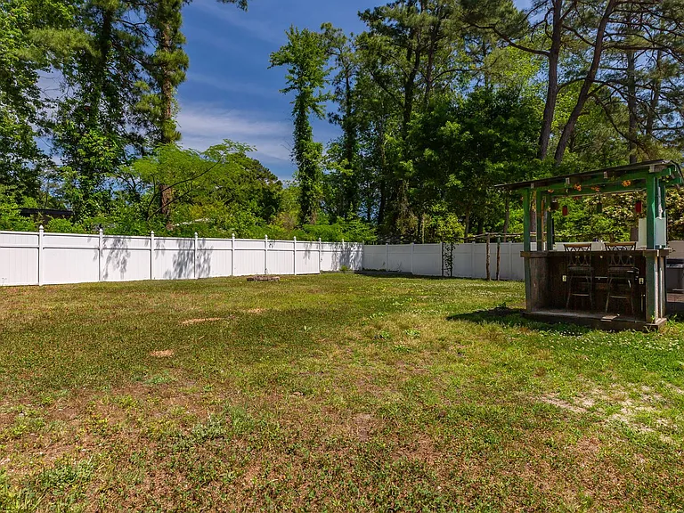 4070 Long Line Ln — Photo 30