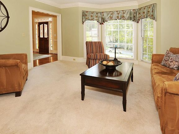 4th image of 2567 Greyfield Ct NE
