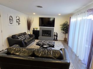 4619 Mimosa Dr, Bellaire, TX 77401