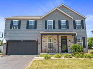 2303 Holly Ridge Dr, Plainfield, IL 60586