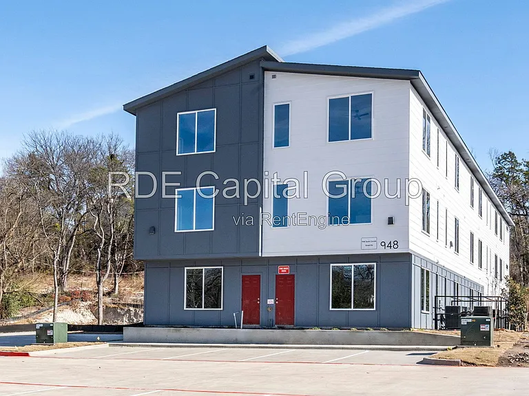 948 S Corinth Street Rd #1 — Photo 31