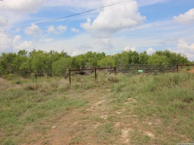 9511 LOOP 106, San Antonio, TX, 78263