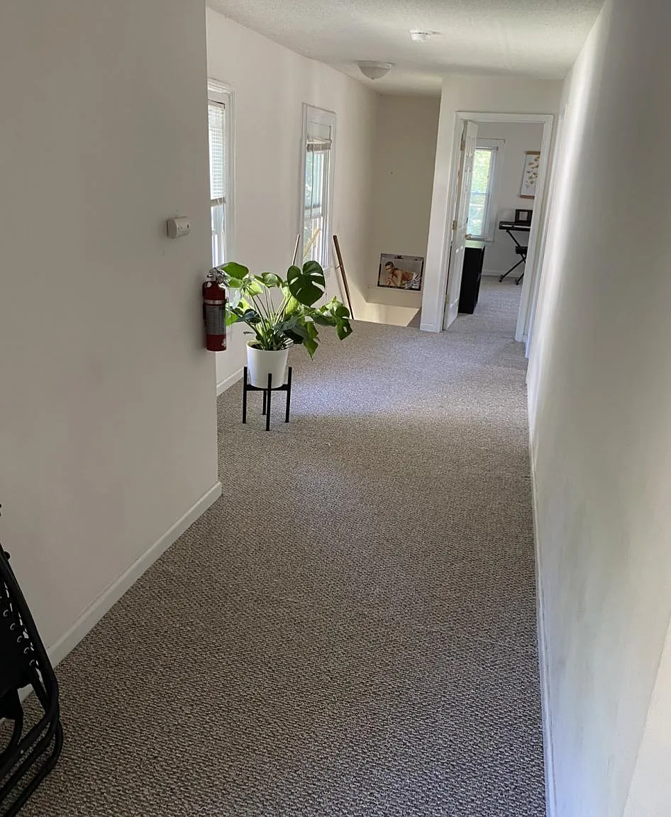 5 bed, 1872 sqft, $3,625 — Photo 3