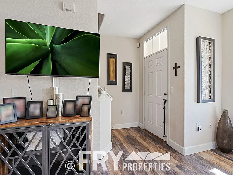 16108 E Geddes Dr — Photo 4