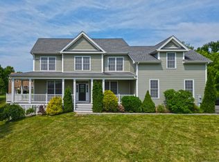15 Marie Ln, Wallingford, CT 06492