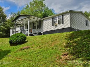 18 Star Flower Rd, Alexander, NC 28701