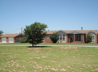 35 Bankert Ln, Walters, OK 73572