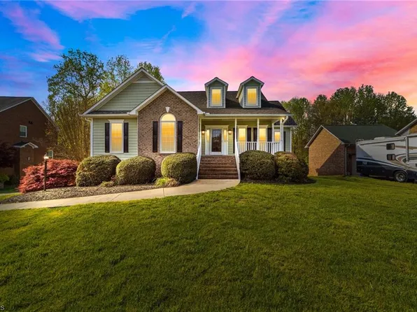 310 Alison Ln, Archdale, NC 27263