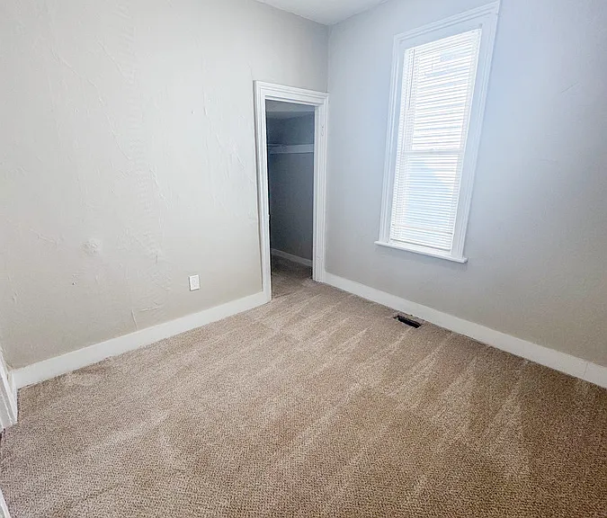 1338 Alpine Ave NW — Photo 14