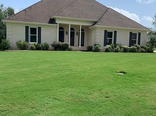 202 Briarwood Cir, Athens, AL 35613