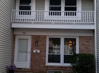 1966 Cheltenham Pl, Hoffman Estates, IL