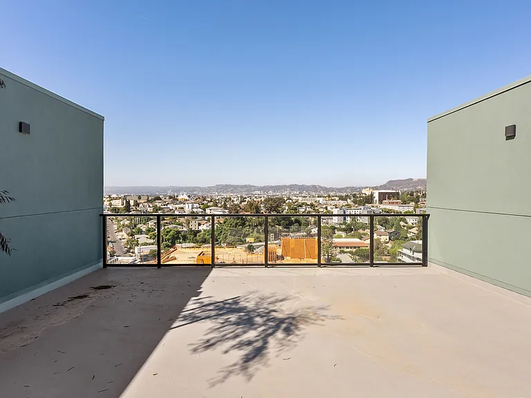Park & Vista — Photo 106
