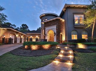 5915 Winged Foot Dr, Houston, TX 77069
