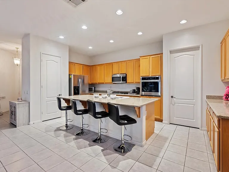 82831 Burnette Dr — Photo 15