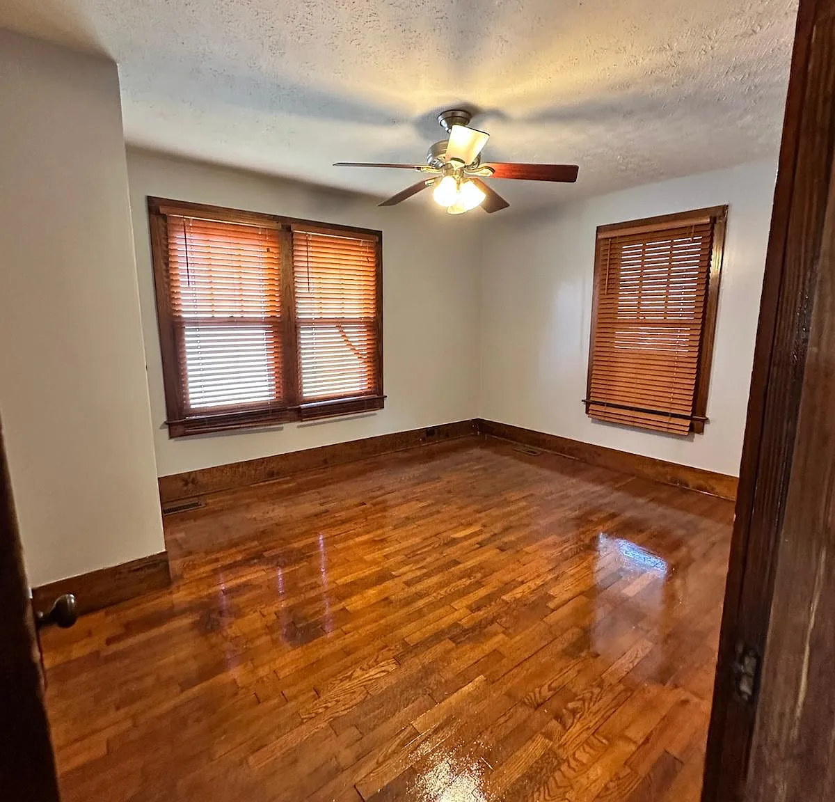 2 bed, $1,299 — Photo 2