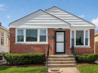 5226 N Moody Ave, Chicago, IL 60630