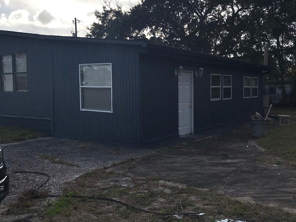 1st image of 7211 Jeanne Ave